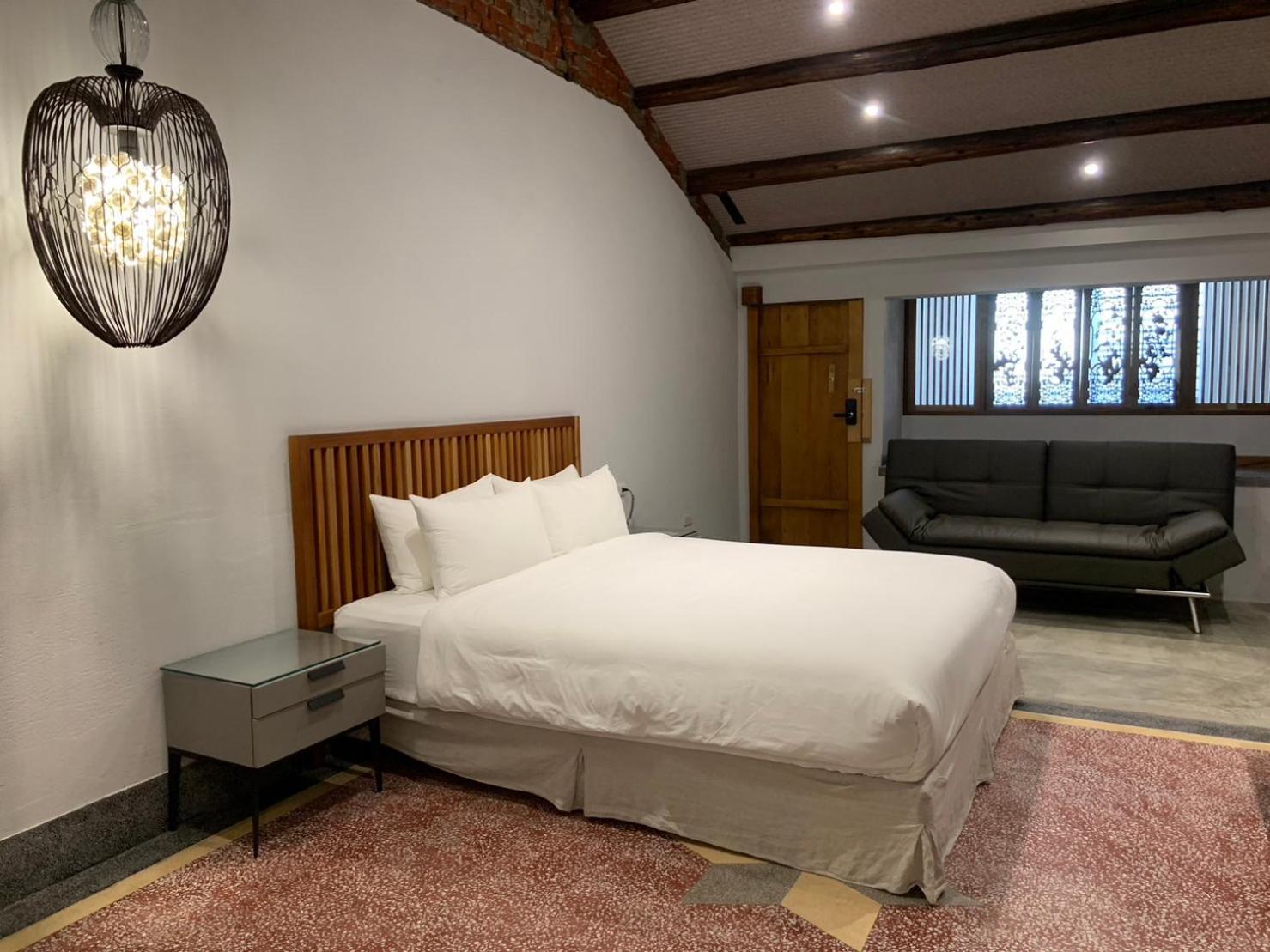 璿 旅 Syuan Hotel Тайнань Екстер'єр фото