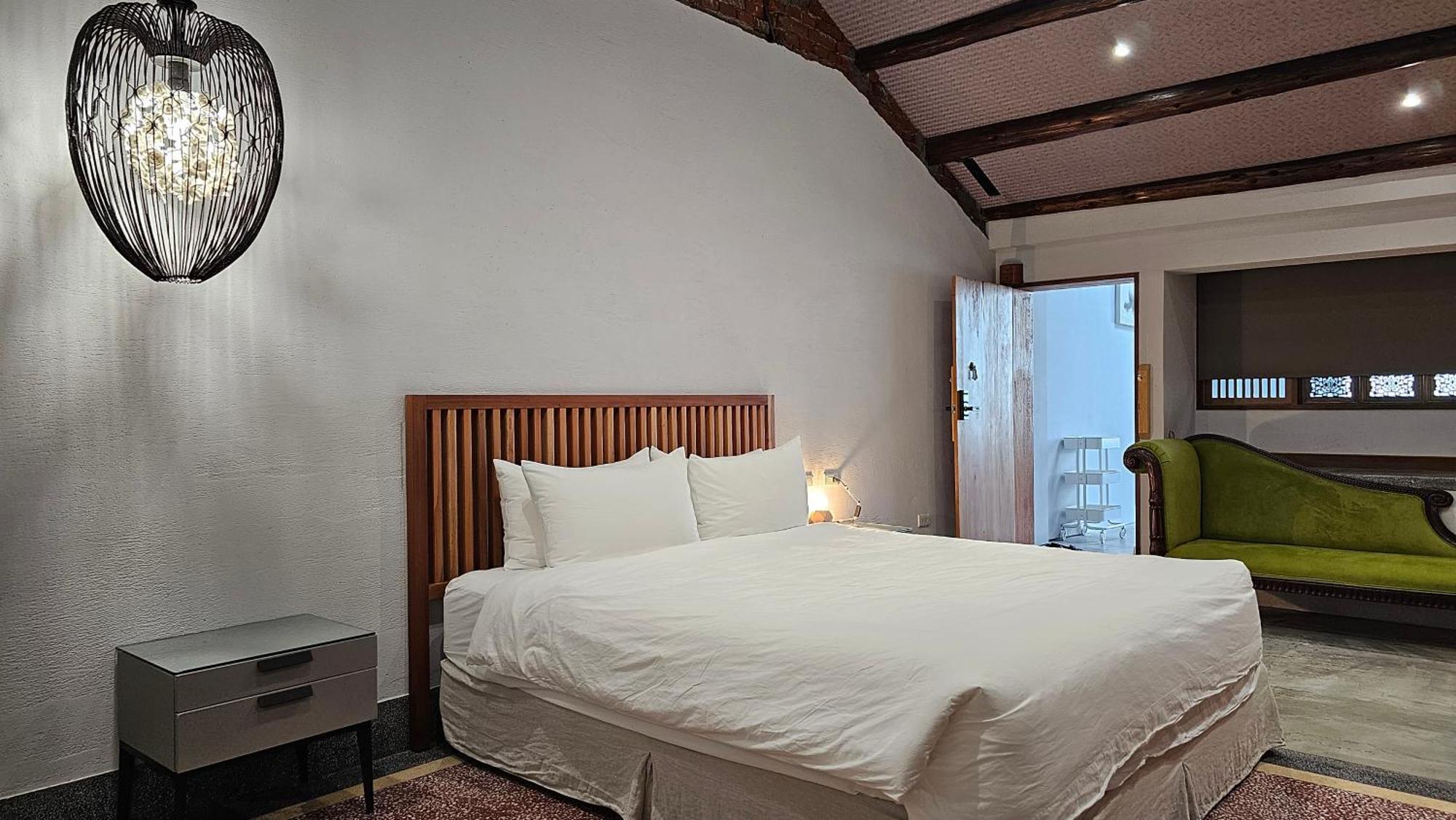 璿 旅 Syuan Hotel Тайнань Екстер'єр фото